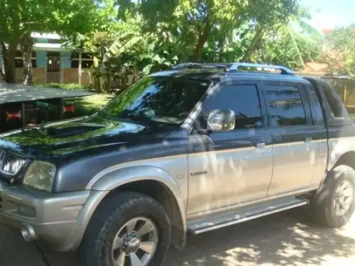 Mitsubishi L200 d 2006