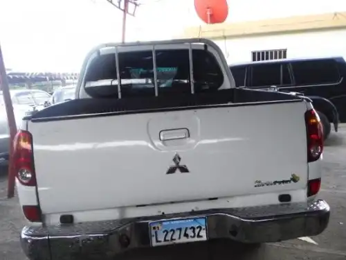 Mitsubishi L200 d 2007