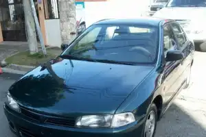Mitsubishi Lancer  1996