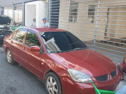 Mitsubishi Lancer 2008 automatico electrico alarma musica