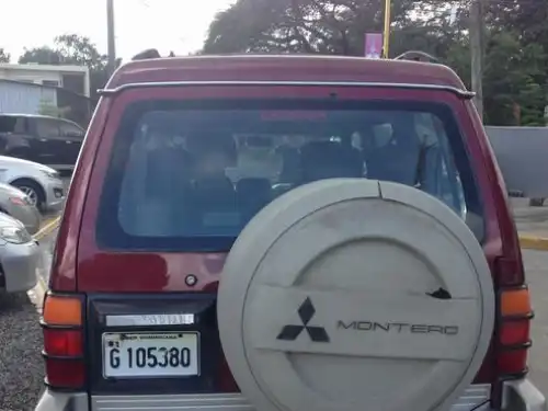 Mitsubishi Montero  1997