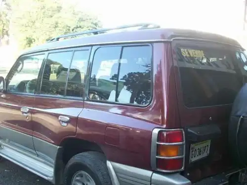 Mitsubishi Montero  1999