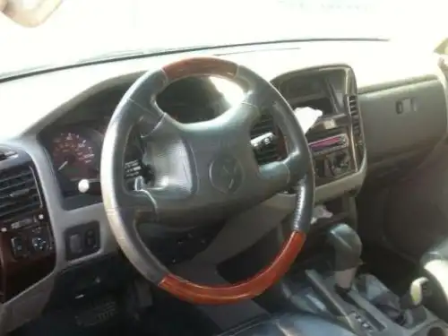 Mitsubishi Montero  2001