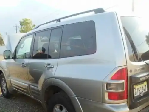 Mitsubishi Montero  2001