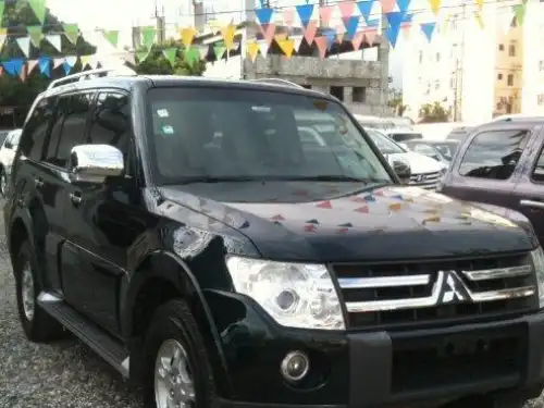 Mitsubishi Montero  2008