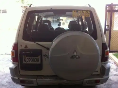 Mitsubishi Montero 2001 cara de gato 