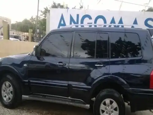 Mitsubishi Montero 2002