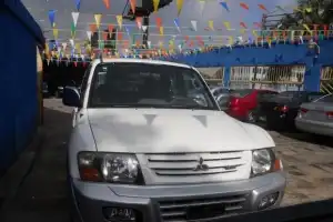 Mitsubishi Montero GLS 2001