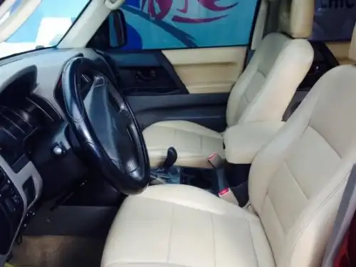 Mitsubishi Montero Limited 2002