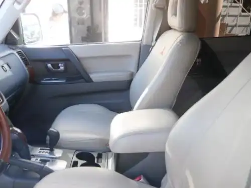 Mitsubishi Montero Limited 2003