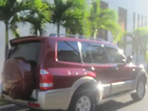 Mitsubishi Montero Limited 2004