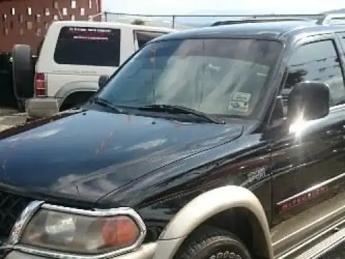 Mitsubishi Montero Sport  2001