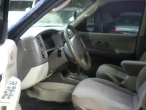 Mitsubishi Montero Sport  2002