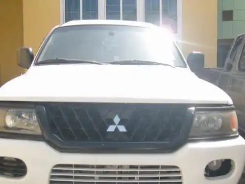 Mitsubishi Montero Sport  2003