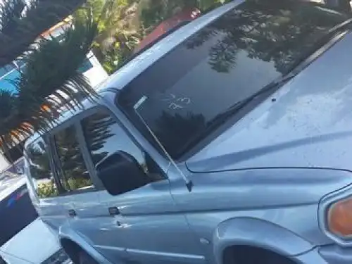 Mitsubishi Montero Sport  2006