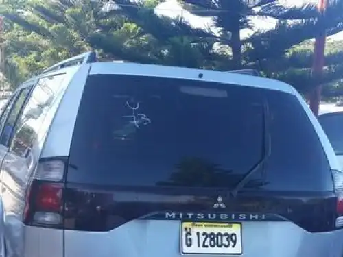 Mitsubishi Montero Sport  2006