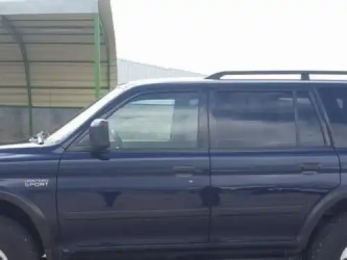 Mitsubishi Montero Sport ES 2002