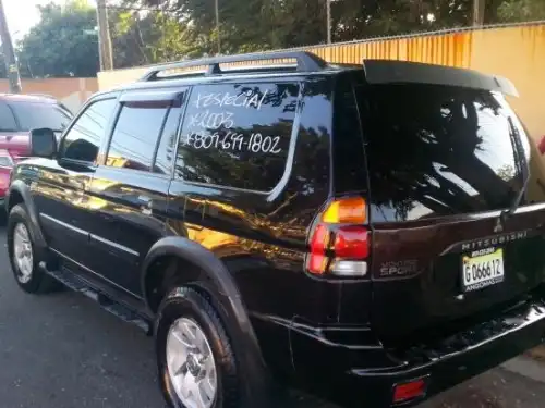 Mitsubishi Montero Sport ES 2003