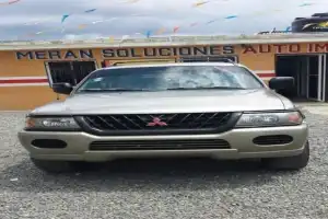 Mitsubishi Montero Sport LS 2000