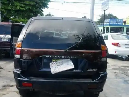 Mitsubishi Montero Sport LS 2002