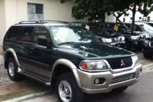 Mitsubishi Montero Sport XLS 2000