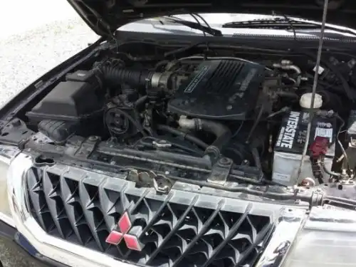 Mitsubishi Montero Sport XLS 2001