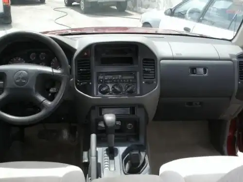 Mitsubishi Montero XLS 2001