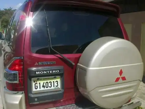 Mitsubishi Montero limited 2001 4x4,color rojo 