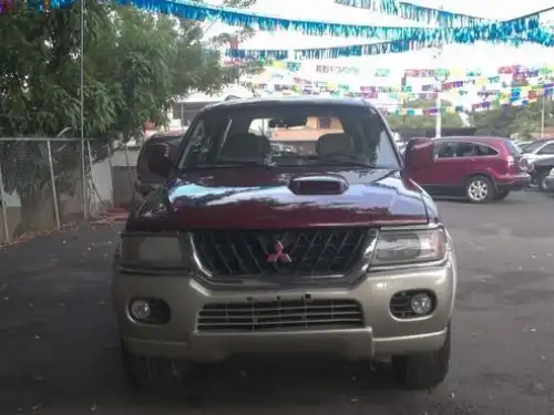 Mitsubishi Nativa  2000