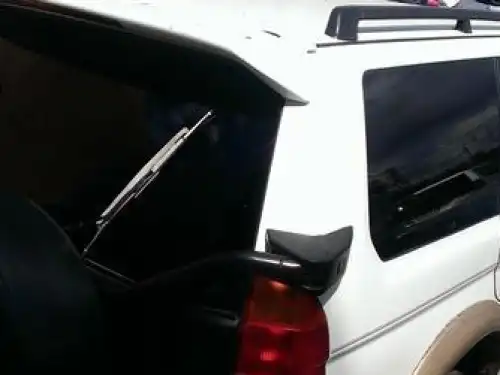 Mitsubishi Nativa  2000