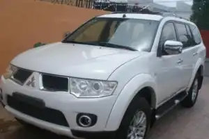 Mitsubishi Nativa  2009