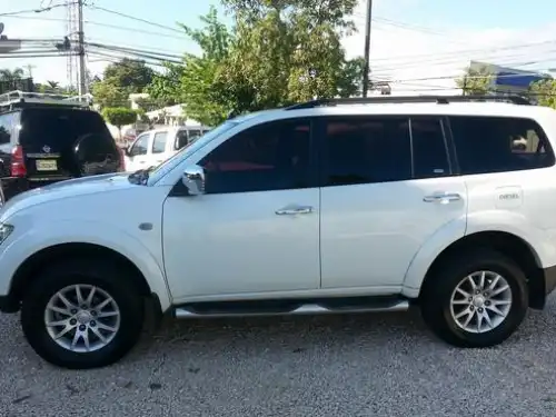 Mitsubishi Nativa  2009