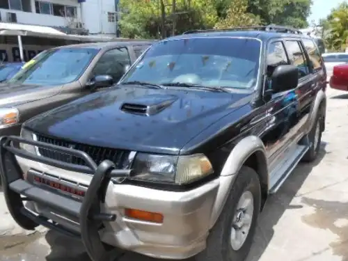 Mitsubishi Nativa GLX 2000