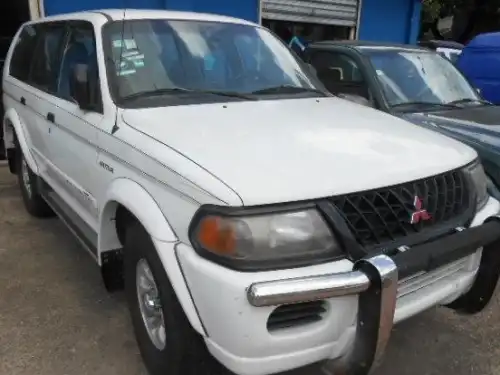 Mitsubishi Nativa2000