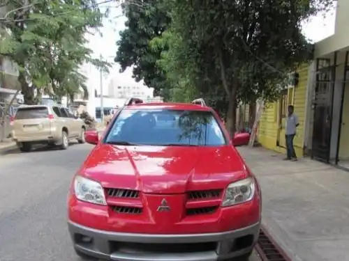 Mitsubishi Outlander  2005