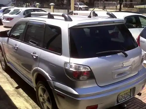 Mitsubishi Outlander Limited 2005