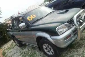 Mitsubishi montero 2000 