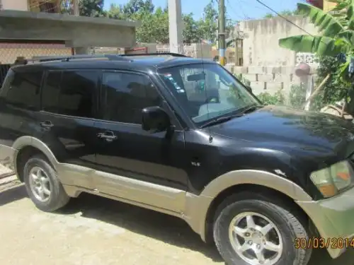 Mitsubishi montero 2001 cara de gato v6, negra 