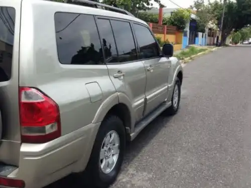 Mitsubishi montero cara de gato 04, nitida