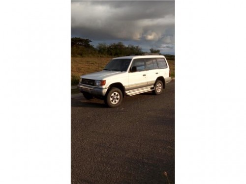 Mitsubishi montero ls 1995 2,600