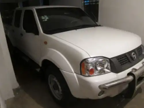 NISSAN FRONTIER 2007, COMO NUEVA