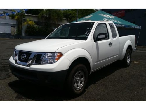 NISSAN FRONTIER 2015