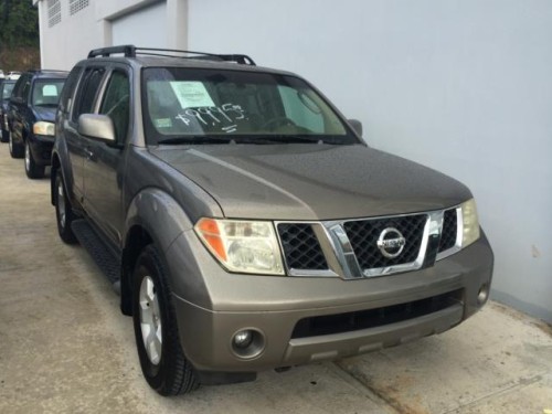 NISSAN PATHFINDER 2005