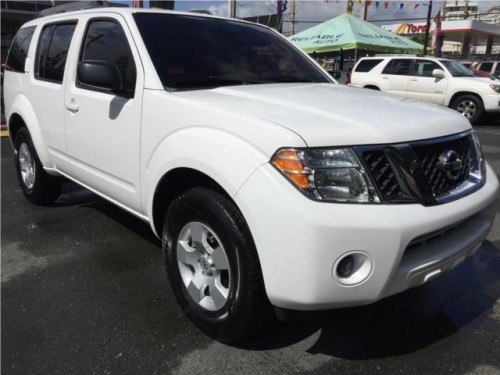 NISSAN PATHFINDER 2012 COMO NUEVA