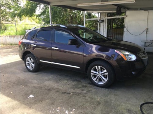 NISSAN ROGUE SV 2012