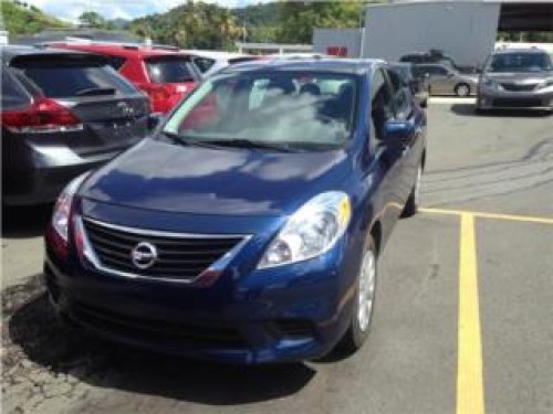 NISSAN VERSA 2012 PAGANDO $250 MENSUAL