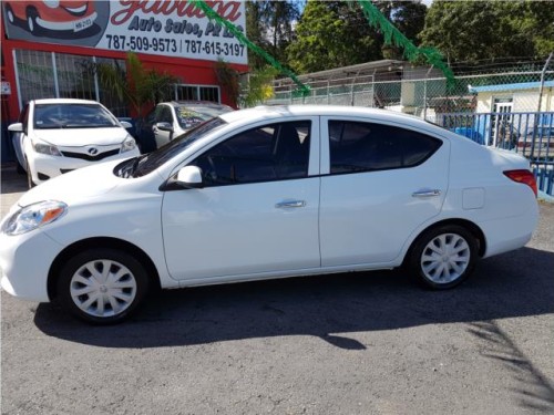 NISSAN VERSA 2012