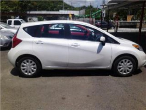 NISSAN VERSA NOTE 2014 COMO NUEVA