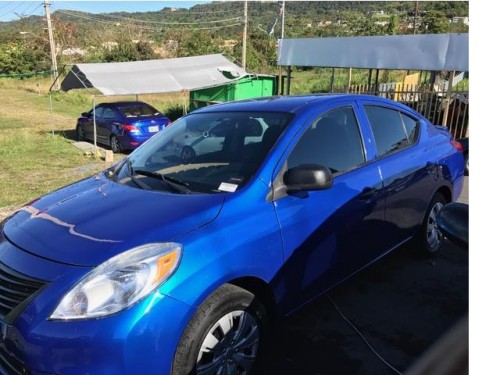 NISSAN VERSA SEDAN 2014 BIEN BONITO