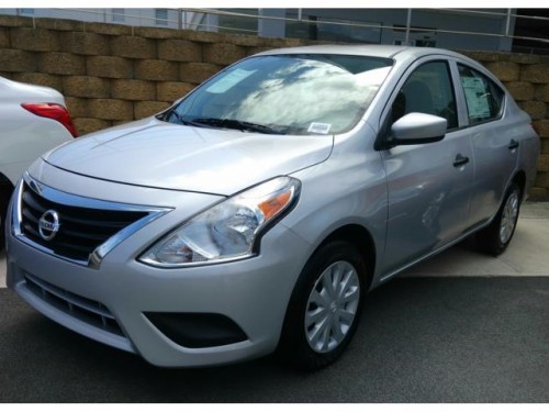 NISSAN VERSA SEDAN 2017 EL CARRO MAS ECONOMIC